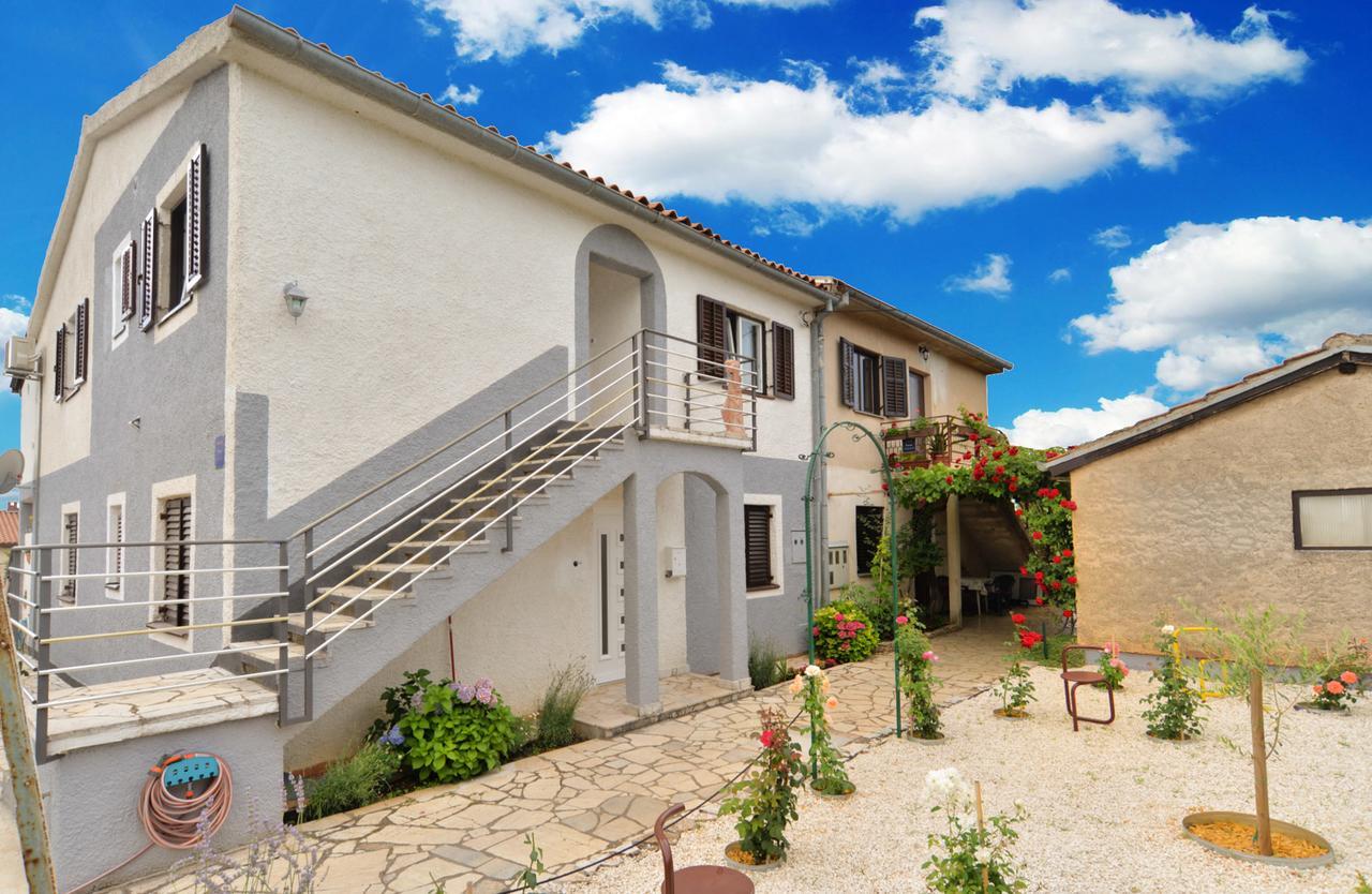 Apartments Dino 1700 Fažana Εξωτερικό φωτογραφία
