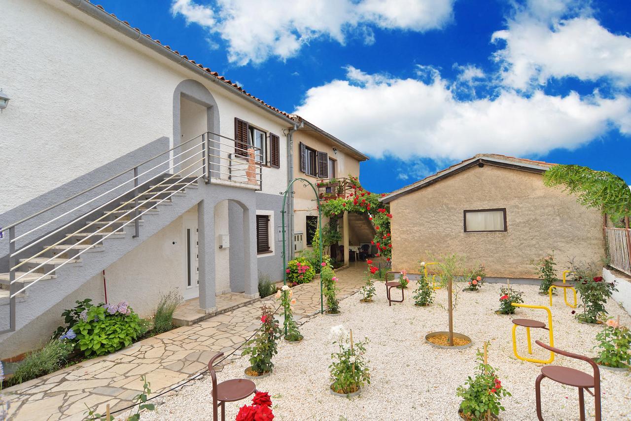 Apartments Dino 1700 Fažana Εξωτερικό φωτογραφία