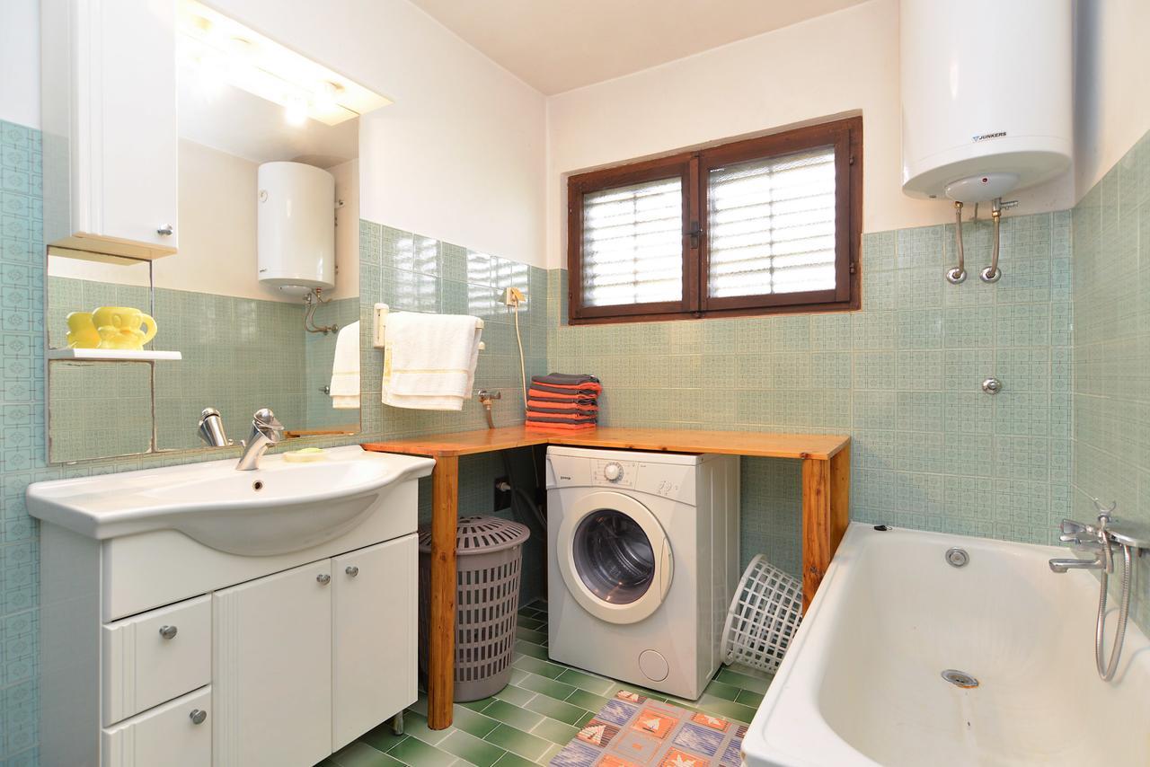 Apartments Dino 1700 Fažana Εξωτερικό φωτογραφία